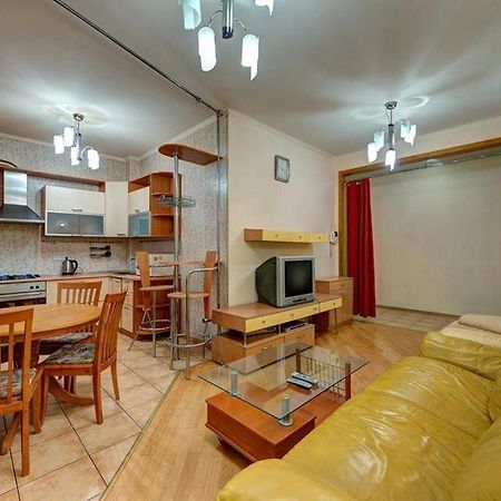 Apartments On Shota Rustaveli Kijev Kültér fotó